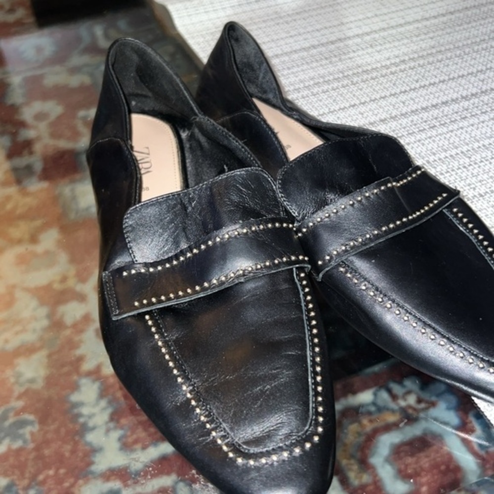 Zara Women Soft leather loafers with micro-studs - Picture 5 of 11